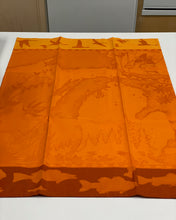 Load image into Gallery viewer, Michigan Towel by Garnier Thiebaut